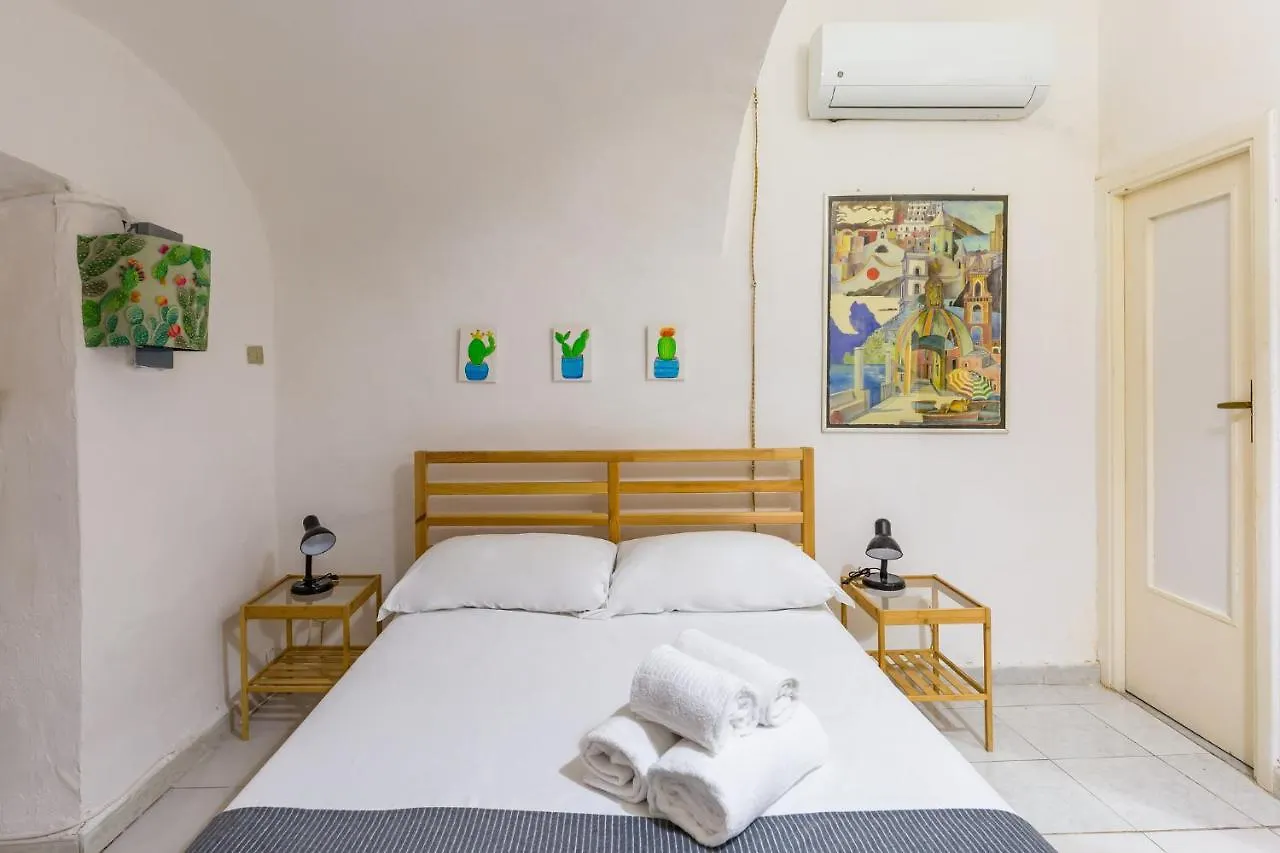 Double Room At Historical Palazzo Spinelli Naples