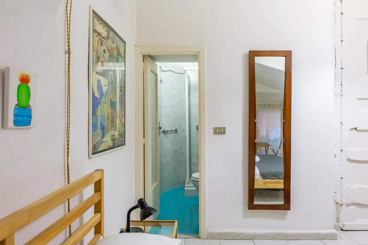 Double Room At Historical Palazzo Spinelli Naples 0*,