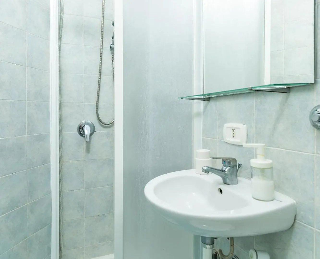 Double Room At Historical Palazzo Spinelli Naples 0*,  Italy