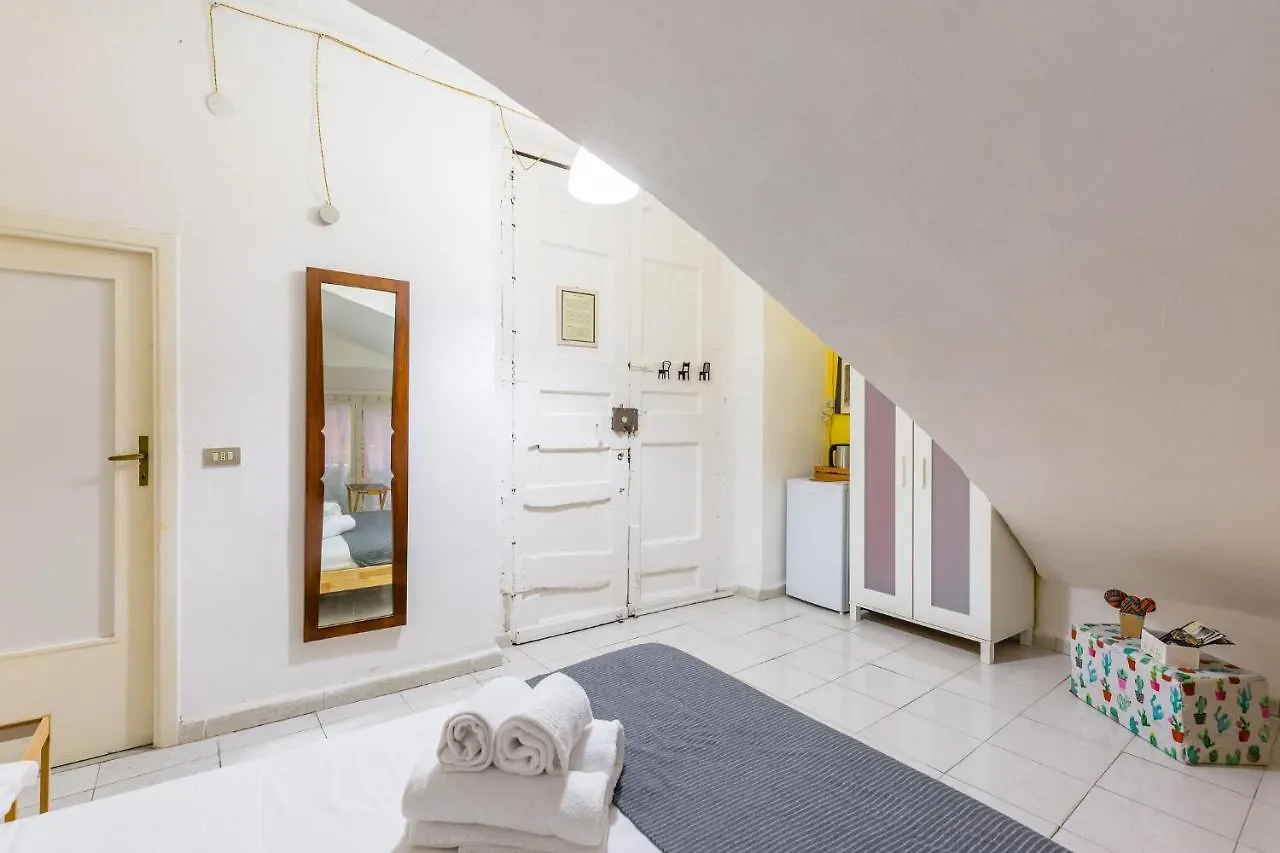 Double Room At Historical Palazzo Spinelli Naples Guest house